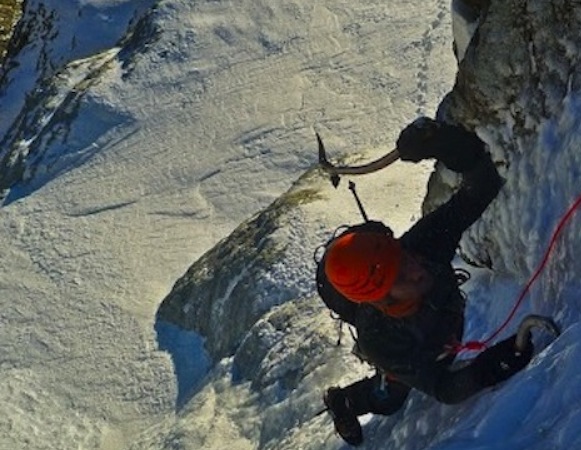 Goulotte Bérhault au Mont Pelvoux 3943m