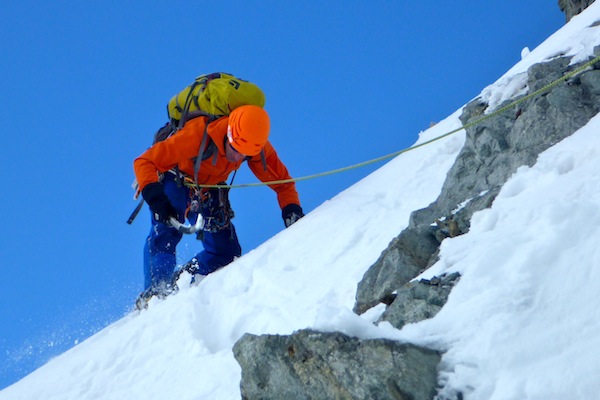 Couloir%20de%cc%81robe%cc%81%2c%20coup%20de%20sabre%2c%20dewe%cc%80ze